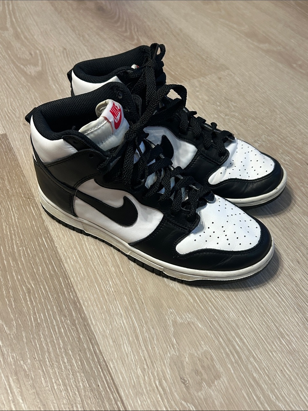 Nike Dunk Pandas Black and White High-Top Sneakers Sz 7